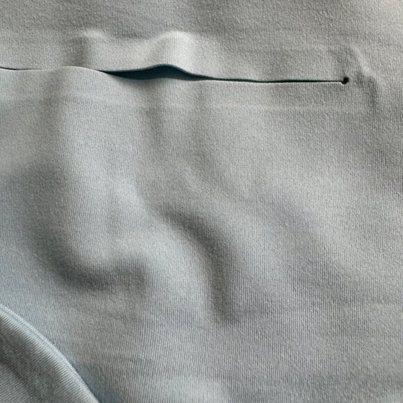 Girlfriend Collective XL High-Waisted Bike Shorts In Light Blue womens new - Picture 8 of 8